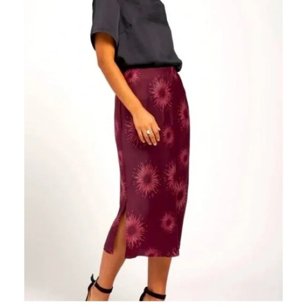 NWT Universal Standard‎ Women SZ 0 Burgandy satin starburst bias cut midi skirt